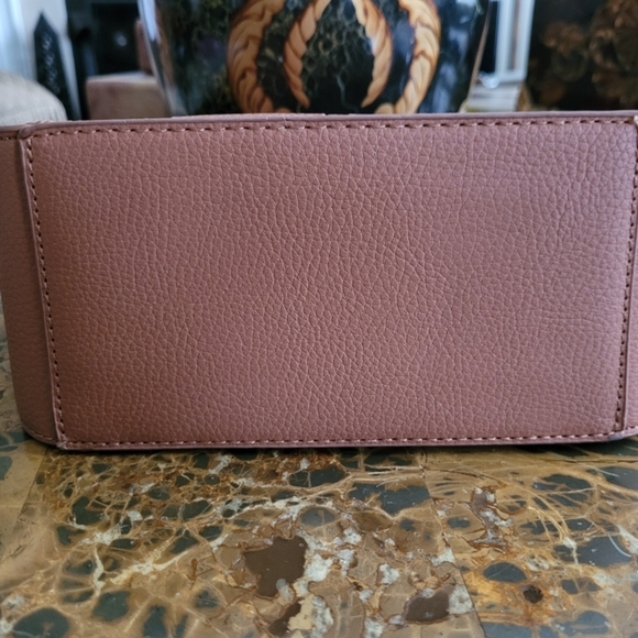 🚨🚨LOW START!!!!🚨🚨Steve Madden brown crossbody camera bag - Picture 6 of 8